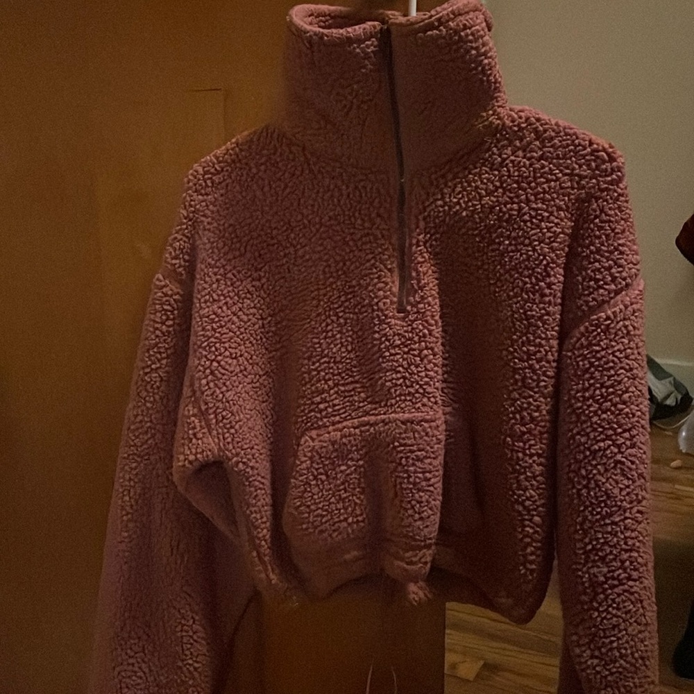 cropped jacket no stains nothing is wrong with it